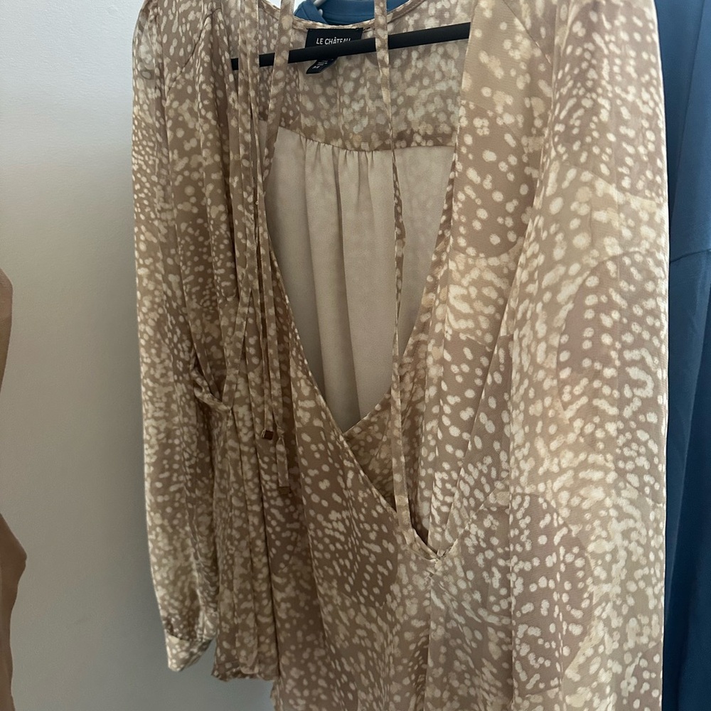 Le Chateau Beige Patterned Women's Blouse